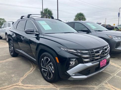 Used 2026 Hyundai Tucson Limited FWD image 9