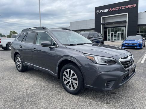 Used 2020 Subaru Outback Premium AWD/4WD image 2