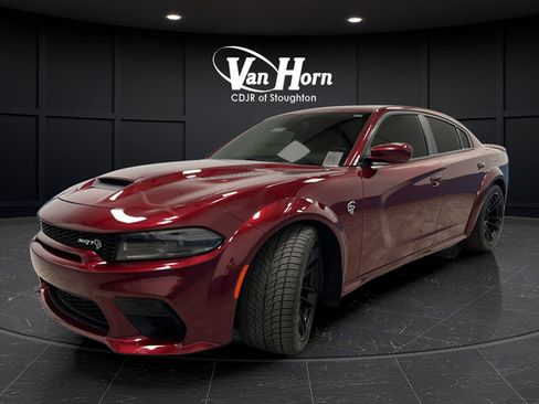 Used 2022 Dodge Charger SRT Hellcat w/ Navigation & Travel Group RWD image 3