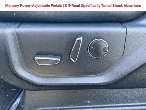 Used 2019 Ford F250 Lariat w/ Lariat Ultimate Package image 16