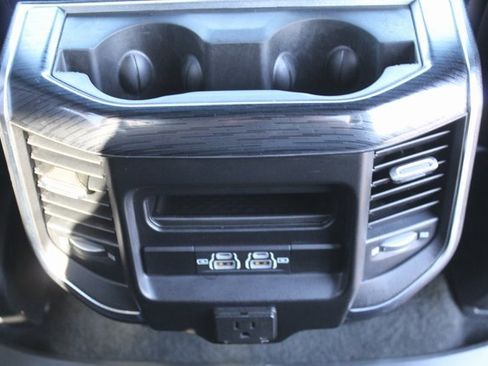 Used 2023 RAM 1500 Laramie image 17