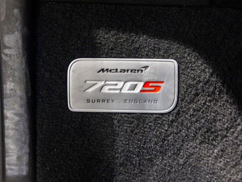Used 2021 McLaren 720S Performance RWD image 32