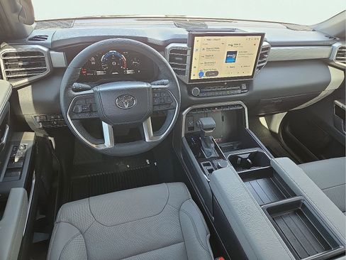 Used 2026 Toyota Tundra Limited w/ Power Package AWD/4WD image 11