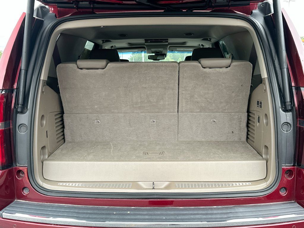 Used 2019 Chevrolet Tahoe Premier AWD/4WD image 16
