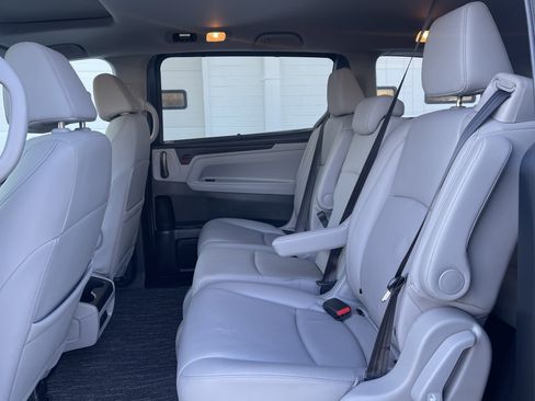 Certified 2024 Honda Odyssey EX-L image 26