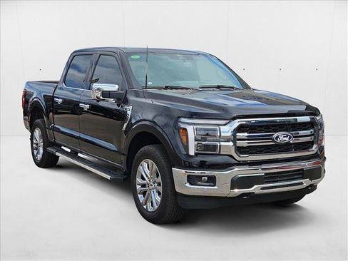 New 2025 Ford F150 Lariat w/ Equipment Group 502A High image 8