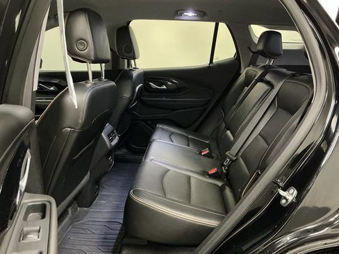 Used 2024 GMC Terrain AT4 w/ LPO, Floor Liner Package AWD/4WD image 21