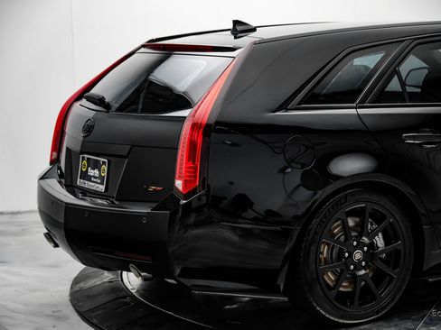 Used 2013 Cadillac CTS V image 14