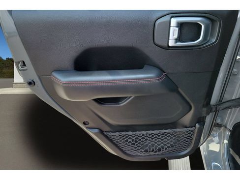 Used 2019 Jeep Wrangler Unlimited Rubicon AWD/4WD image 34
