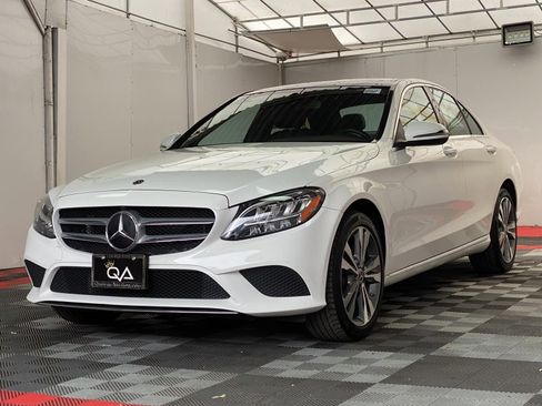 Used 2021 Mercedes-Benz C 300 4MATIC Sedan image 3