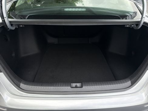 Certified 2025 Honda Accord SE image 30