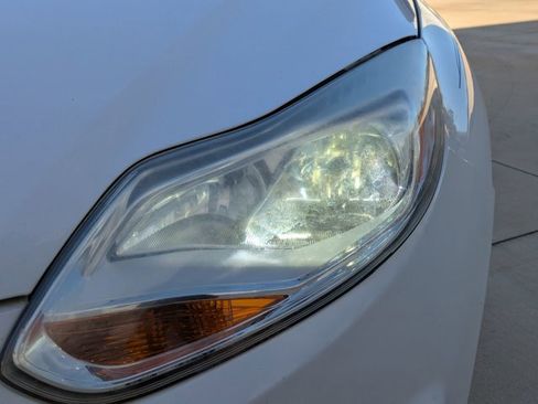 Used 2014 Ford Focus SE w/ Equipment Group 201A image 5