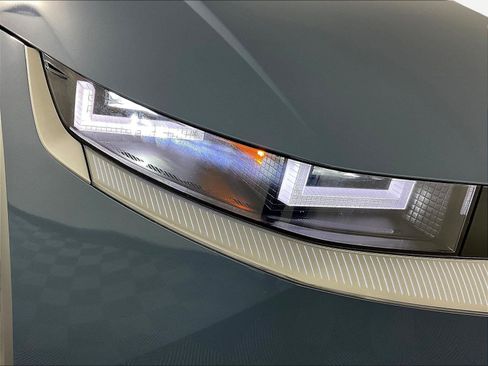 Certified 2024 Hyundai Ioniq 5 Limited AWD/4WD image 32
