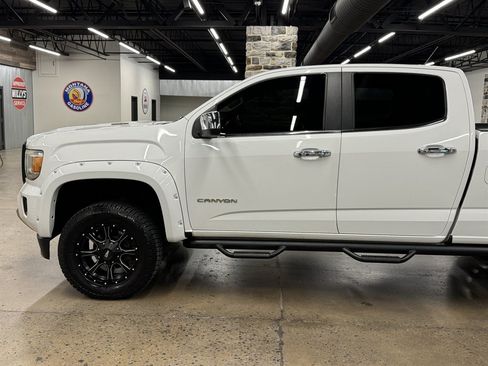 Used 2016 GMC Canyon SLT w/ Driver Alert Package AWD/4WD image 5