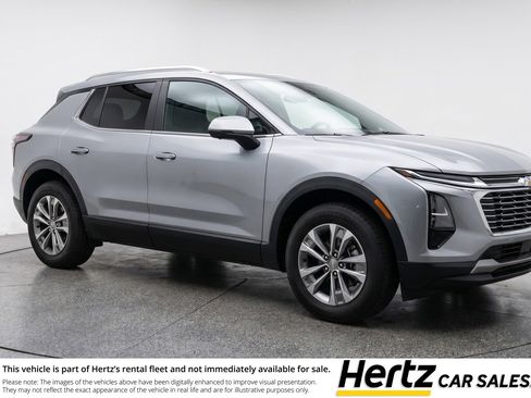 Used 2025 Chevrolet Equinox LT FWD image 1