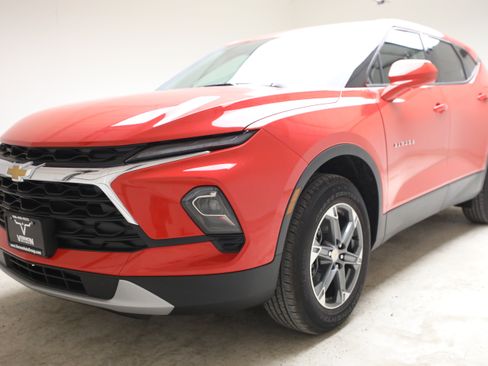 New 2026 Chevrolet Blazer LT FWD image 1