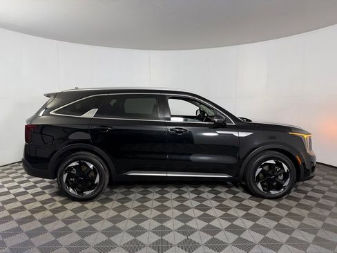 Used 2025 Kia Sorento EX AWD/4WD image 5