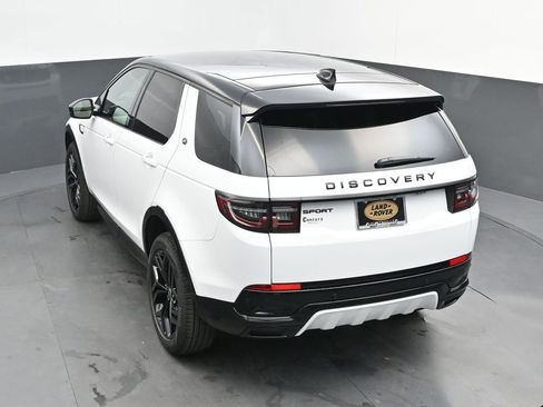 New 2026 Land Rover Discovery Sport Landmark AWD/4WD image 30