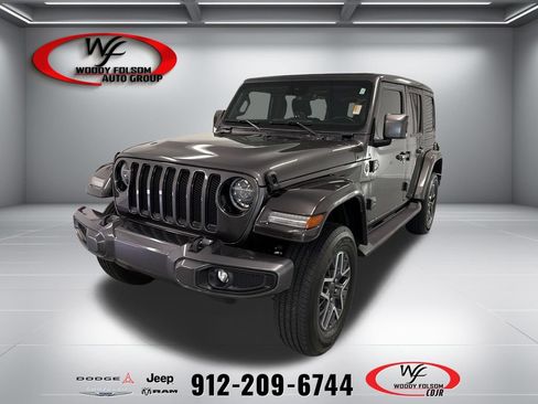 Used 2021 Jeep Wrangler Unlimited Sahara AWD/4WD image 1