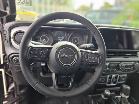 New 2026 Jeep Gladiator Sport image 21