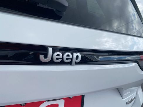 New 2025 Jeep Grand Cherokee Summit image 43