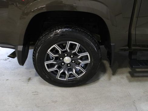 Used 2023 Chevrolet Colorado LT w/ LT Convenience Package III RWD image 34