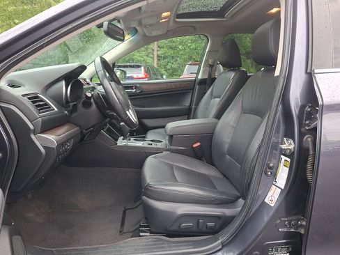 Used 2016 Subaru Outback 3.6R Limited AWD/4WD image 14