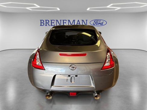 Used 2020 Nissan 370Z Coupe RWD image 6