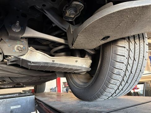 Used 2017 Audi Q7 3.0T Premium Plus w/ Premium Plus Package image 7