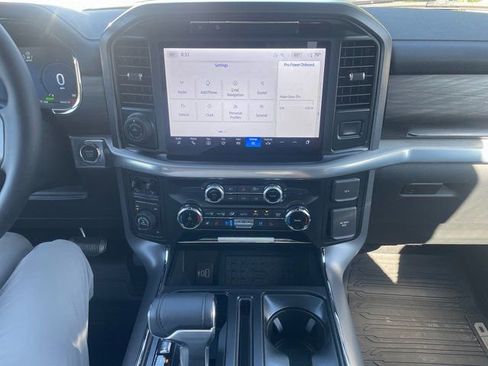 New 2025 Ford F150 Lariat w/ Equipment Group 501A Mid image 30