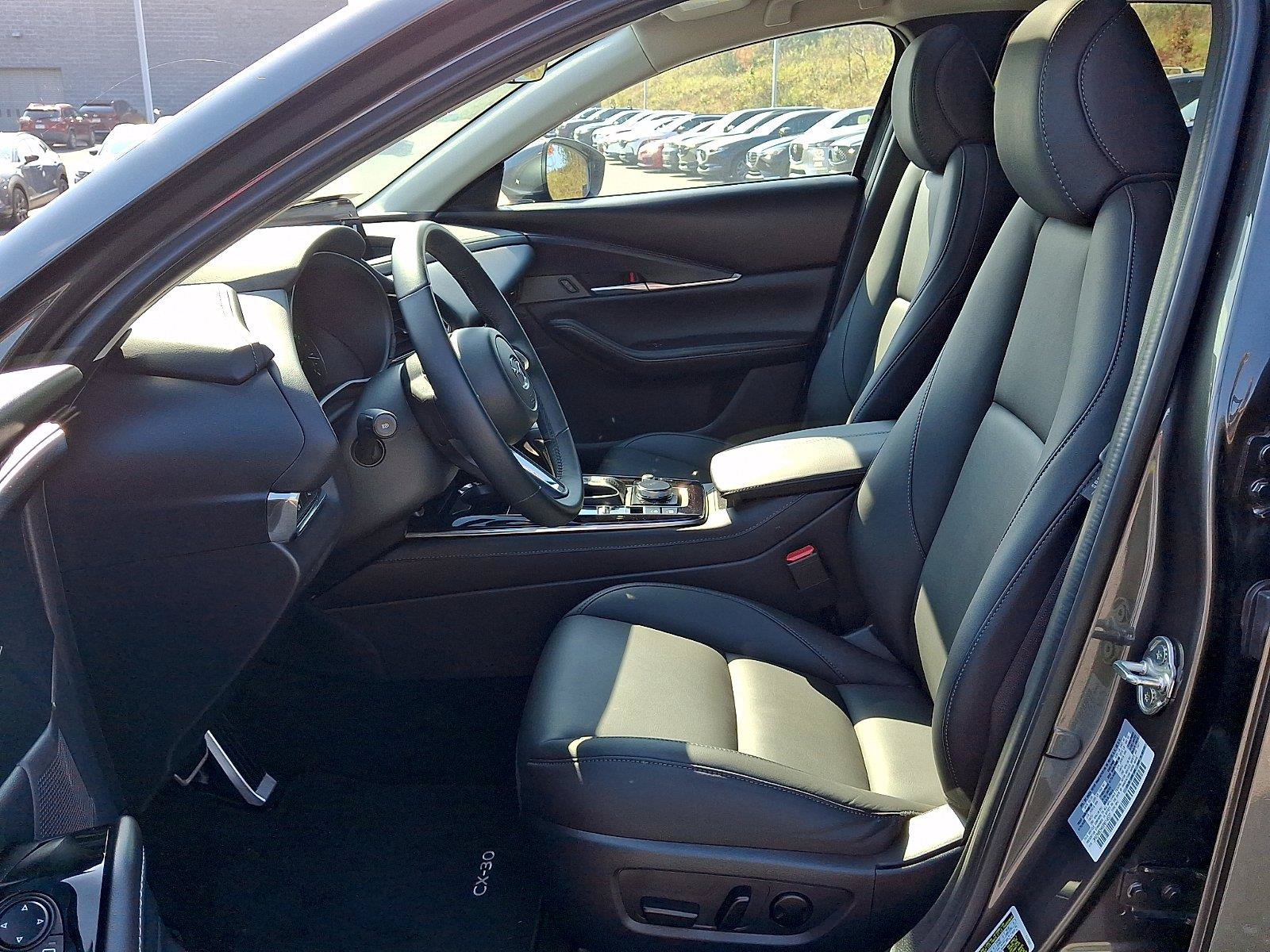 Certified 2025 MAZDA CX-30 AWD 2.5 S w/ Preferred Package image 13