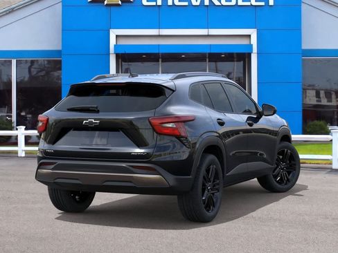 New 2026 Chevrolet Trax ACTIV w/ Driver Confidence Package FWD image 4