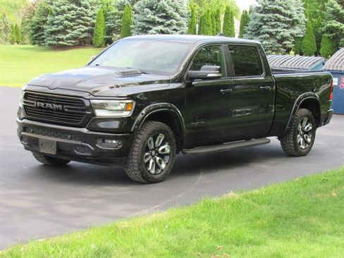 Used 2019 RAM 1500 Sport w/ Level 2 Equipment Group AWD/4WD image 3