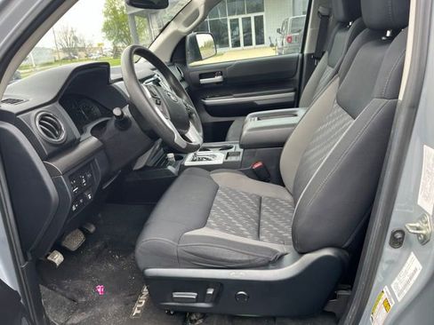 Used 2021 Toyota Tundra SR5 AWD/4WD image 8
