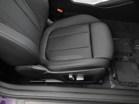 Used 2022 BMW 230i Coupe w/ Convenience Package RWD image 32