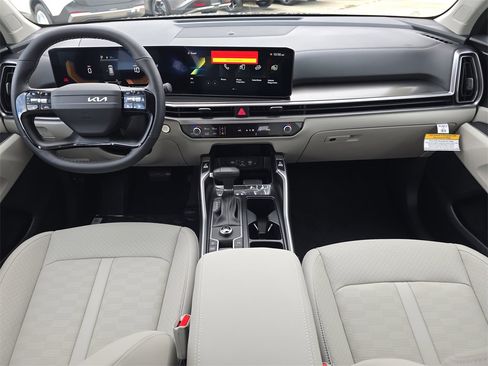 New 2026 Kia Sorento S image 12