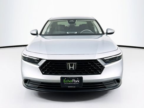 Used 2025 Honda Accord LX image 2