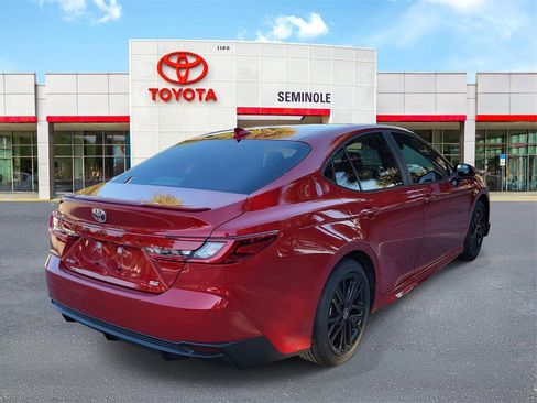 New 2026 Toyota Camry SE image 3