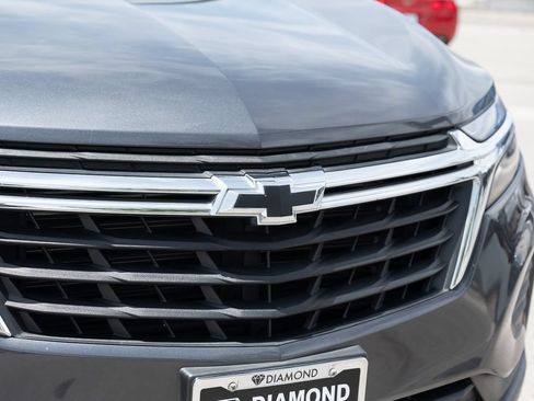 Used 2022 Chevrolet Equinox LS FWD image 10