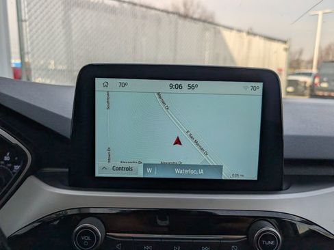 Used 2022 Ford Escape SE w/ Convenience Package image 4