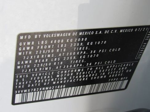 Used 2022 Volkswagen Taos SE image 17