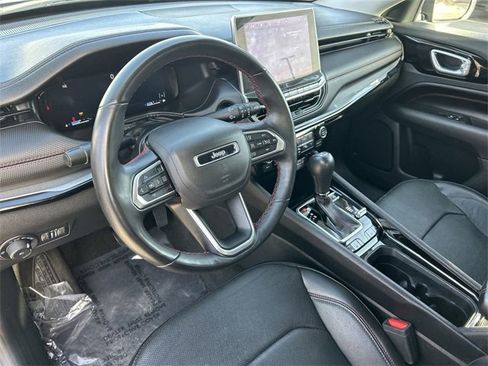 Certified 2022 Jeep Compass Trailhawk w/ Trailhawk Elite Group image 17