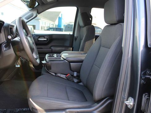 Certified 2022 Chevrolet Silverado 1500 Custom image 9