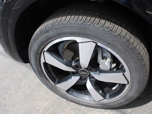 Used 2023 Audi Q5 2.0T Premium Plus w/ Premium Plus Package AWD/4WD image 65