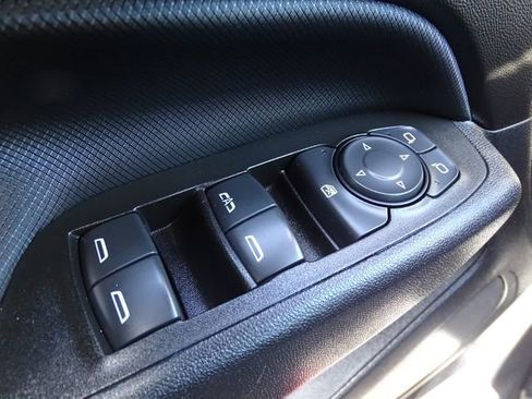 Certified 2023 Chevrolet Equinox RS w/ RS Leather Package image 18