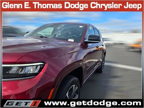 Certified 2023 Jeep Grand Cherokee Overland w/ Adv Protech Group III image 4