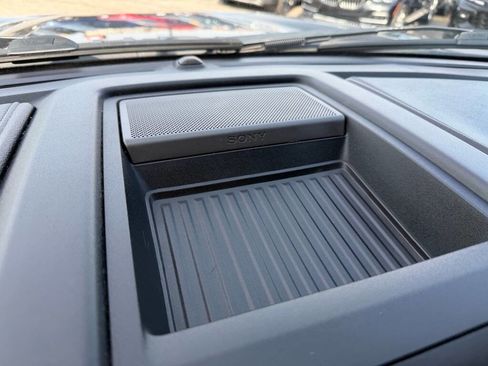 Used 2018 Ford F250 Lariat w/ Chrome Package image 35