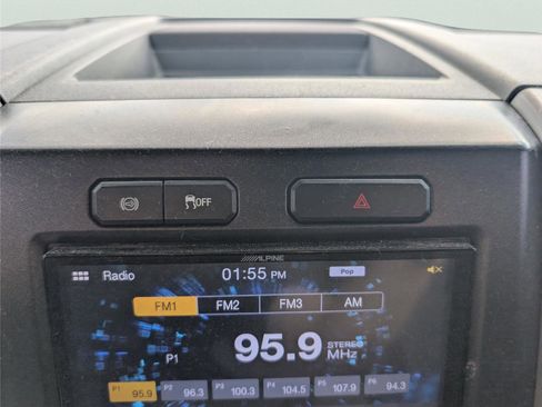 Used 2018 Ford F250 XLT AWD/4WD image 15