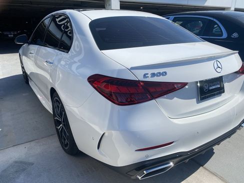 Used 2023 Mercedes-Benz C 300 Sedan image 4