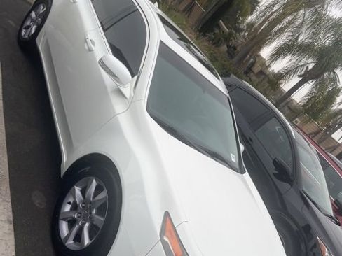 Used 2013 Acura TL w/ Technology Package image 2